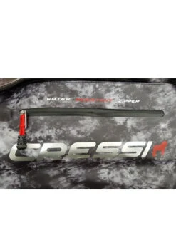 Cressi Gorilla Pro XL Camo Bag -Mares Diving Shop Cressi Gorilla Pro XL Camo Bag Water Resistant Zipper