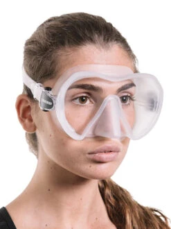 Cressi Z1 Mask -Mares Diving Shop Cressi Z1 Mask on Face Female Side
