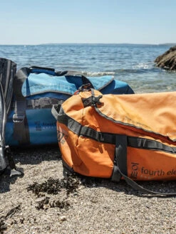 Fourth Element Expedition Series Duffle Bag -Mares Diving Shop Fourth Element Expedition Series Duffle Bag Lifestyle Beach