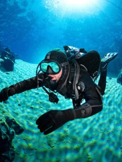 Fourth Element Hydra Neoprene Mens Drysuit -Mares Diving Shop Fourth Element Hydra Drysuit Mens Lifestyle