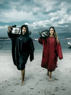 Fourth Element Storm Poncho -Mares Diving Shop Fourth Element Storm Poncho Lifestyle Beach