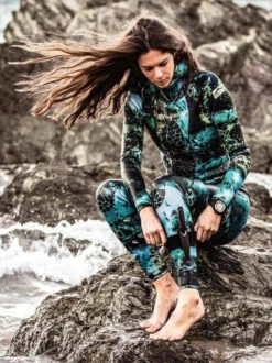 Salvimar Sea Walker Lady 3.5mm Wetsuit 10 Salvimar Sea Walker Lady 3.5mm Wetsuit -Mares Diving Shop Salvimar Seawalker 3.5mm Spearfishing Suit Ladies Lifestyle Full Length