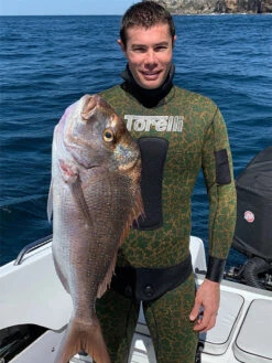 Torelli Goodoo 3.5mm Spearfishing Wetsuit -Mares Diving Shop Torelli Goodoo 3.5mm Spearfishing Wetsuit Details Lifestyle